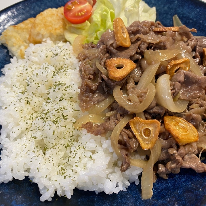 時短飯！牛肉のガリバタ丼♡